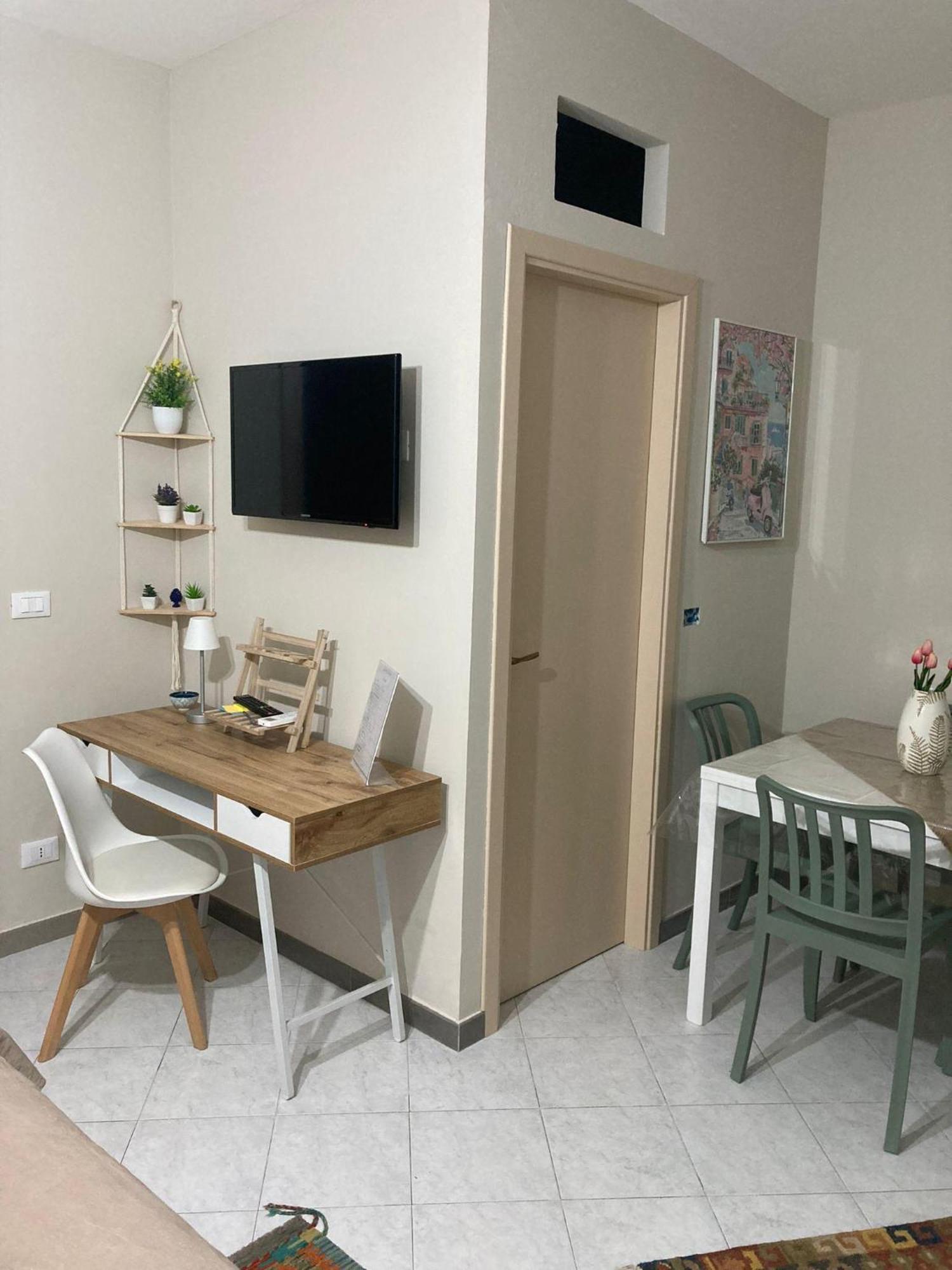 モンレアーレ La Casa Di Angelaヴィラ エクステリア 写真